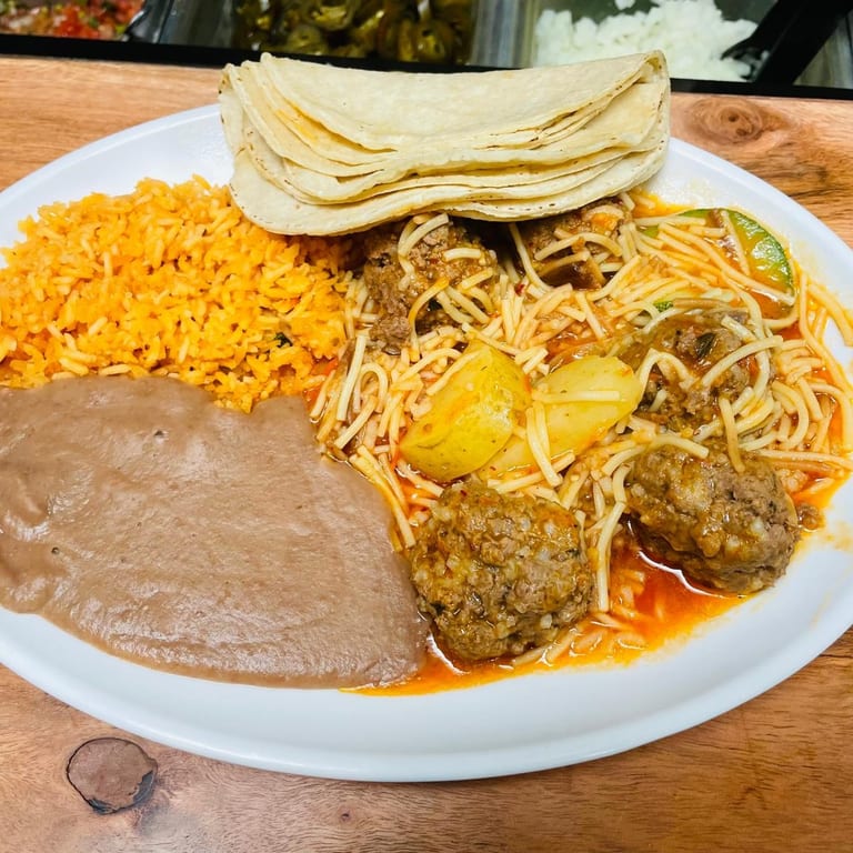 Delicious Refried Beans: A Mexican Staple