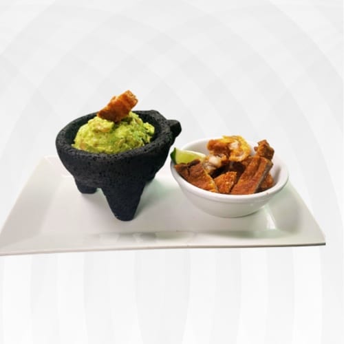 Guacamole con chicharron.