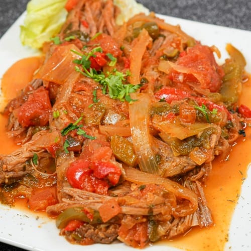 Sobrebarriga en Salsa.