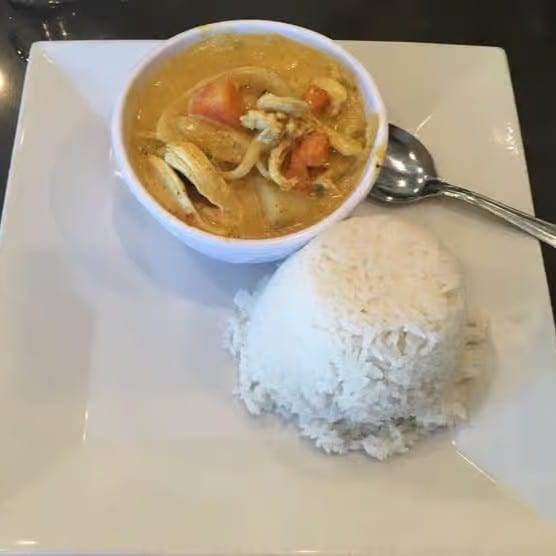 Yellow Curry / แกงกะหรี่.