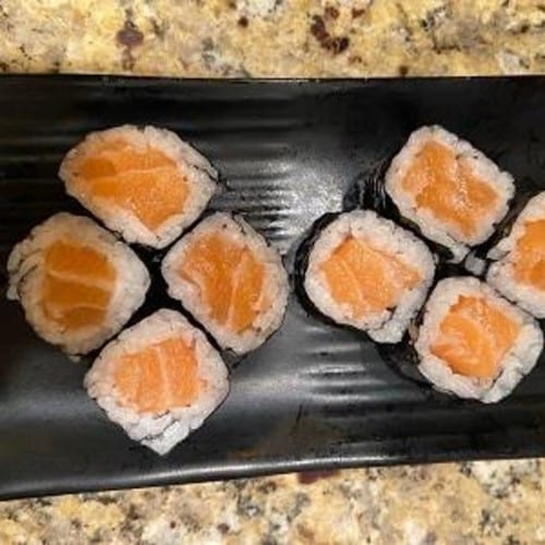 Salmon Roll.