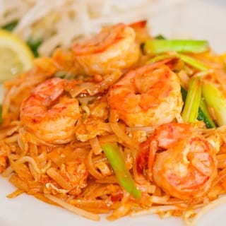 L Pad Thai