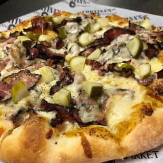 Pastrami Pizza