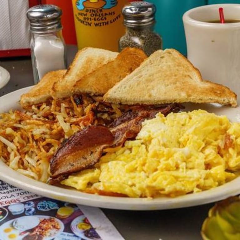 Oatmeal Delights: A Hearty Breakfast Option