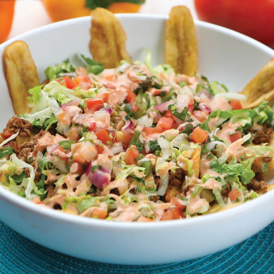 Carne Molida con Tajadas.