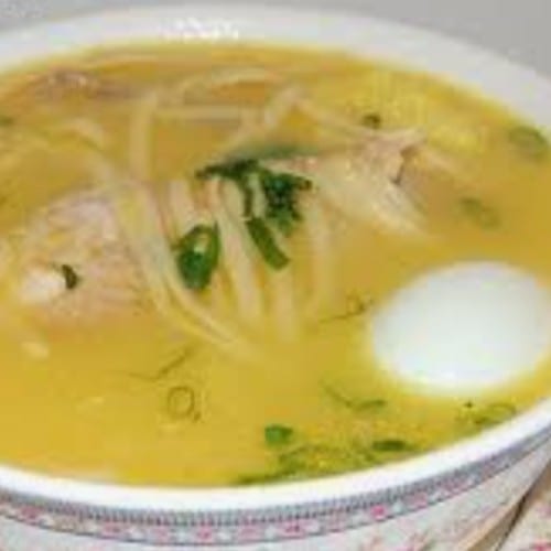 Caldo de Gallina.