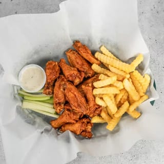 Chicken Wings 10 Piece Combo Meal