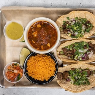 3 Tacos Callejeros / 3 Street Tacos