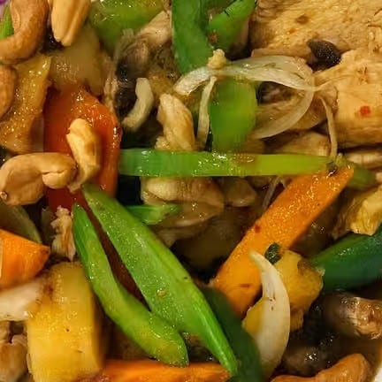 Pad Cashew / ผัดเผ็ดมะม่วงหิมพานต.