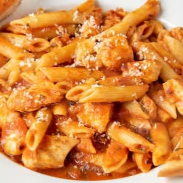 Spicy Chicken & Fettuccini.