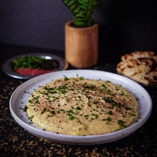 Hummus Plate