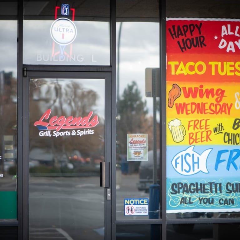 Welcome to Legends Grill, Sports & Spirits