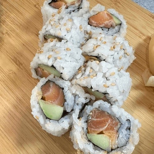 Spicy Salmon Roll.
