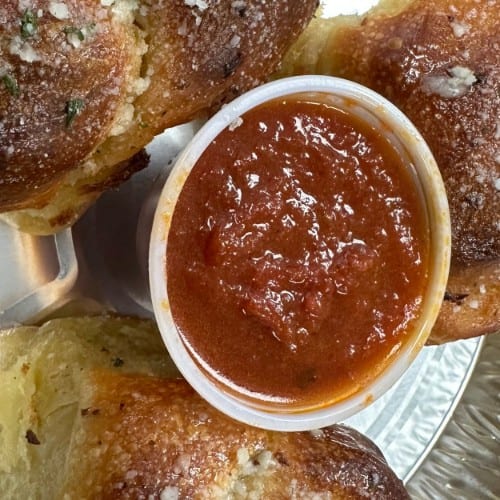 Garlic Knots.