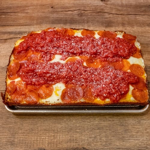 Holy Pepperoni (Detroit).