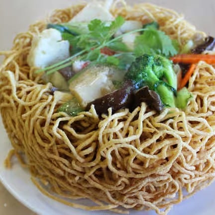 R9. Crispy Chow Mein.