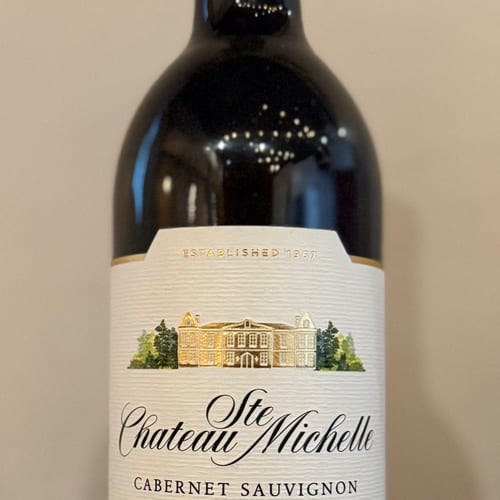 Chateau St. Michelle Cabernet bottle.