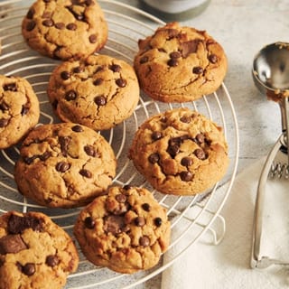 Chocolate Chip Cookies Lunch