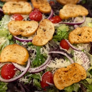 Mixed Green Salad by the Pan