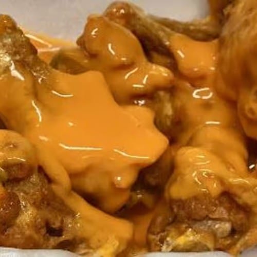 10 Pieces Buffalo Wings Platter with Fries.