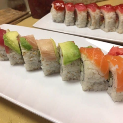 RAINBOW ROLL.