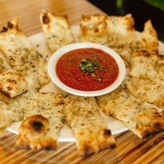 Quattro Formaggi Breadsticks