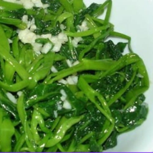 Stir Fried Ong Choy with Garlic - Rau Muong Xao Toi.