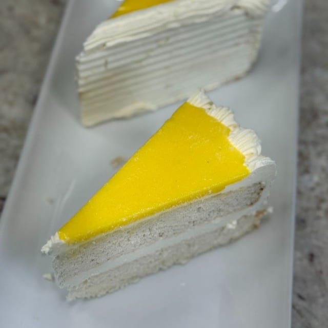 Lemoncello Cake.