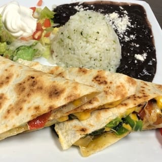 Steak Quesadilla Platter Lunch
