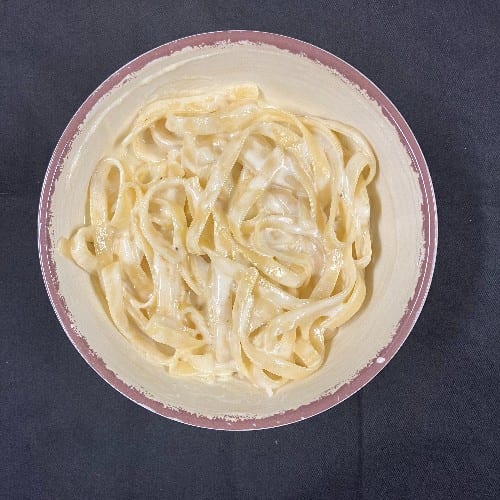 Kids Fettuccine Alfredo.