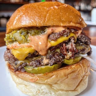 Spicy Cheeseburger