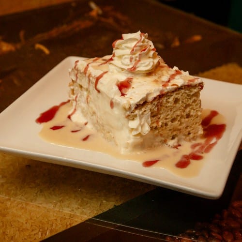 Pastel De Tres Leches.