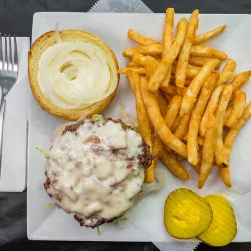 Bacon California Cheeseburger.