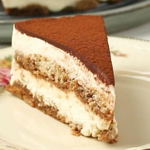 Tiramisu Cake.