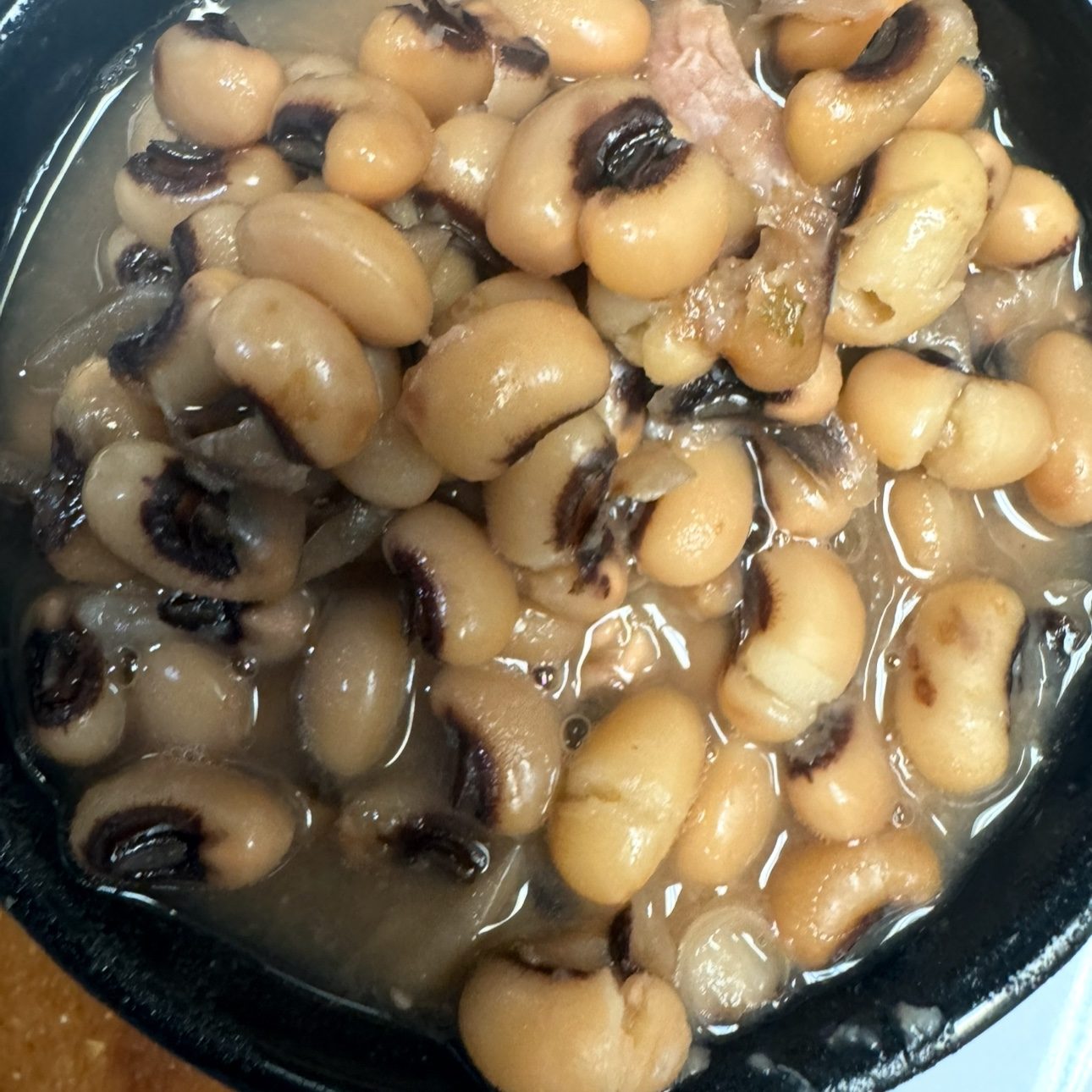 BLACKEYED PEAS.