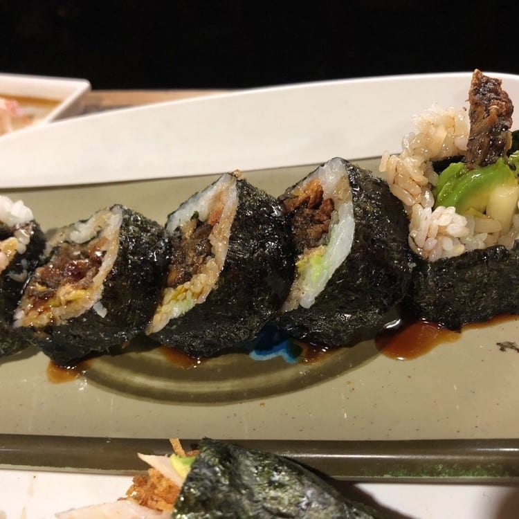 Salmon Skin Roll(O).
