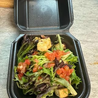 Travinia House Salad