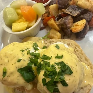 Crab cakes benedict brunch
