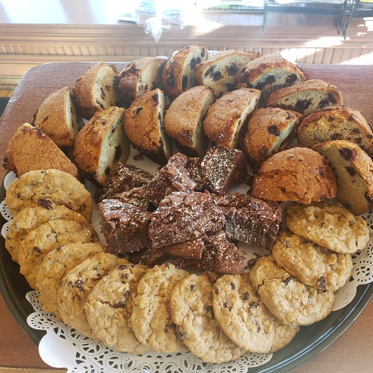 Hosting Made Easy with Catering