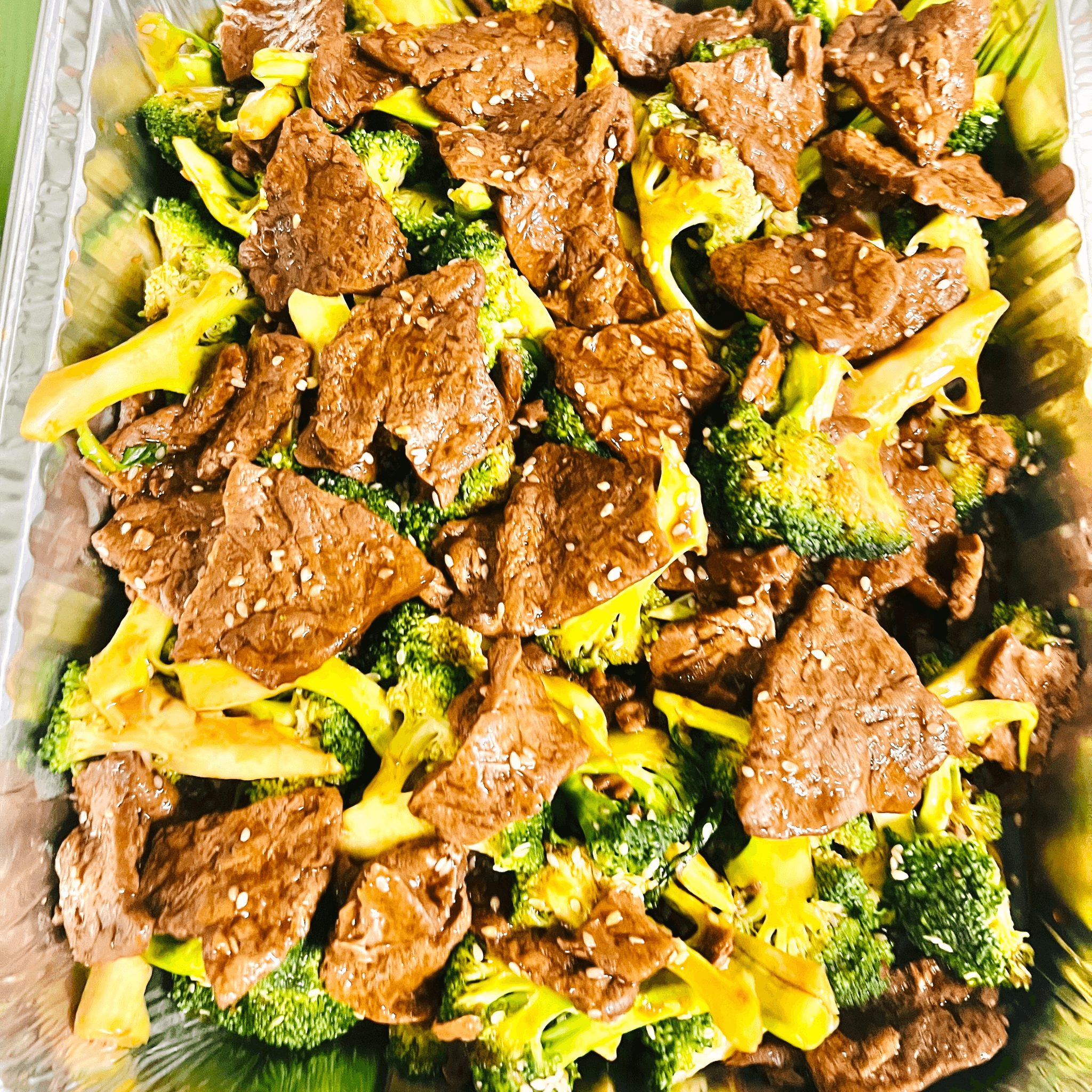 T5. Broccoli Beef S/L (tray Bò Bông).