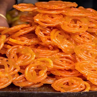 Jalebi Gurd/Jaggery