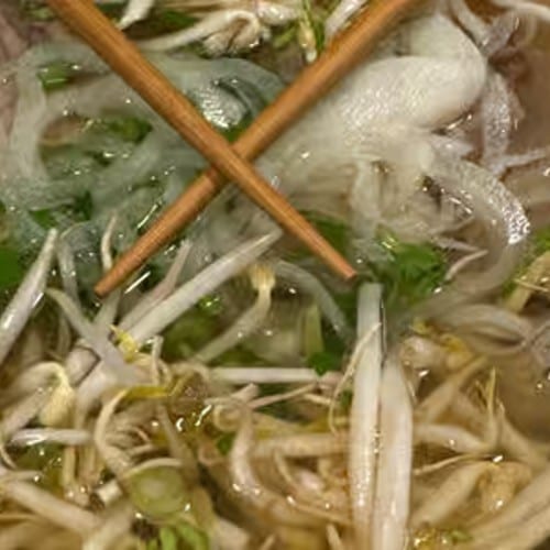 18. Dollar's Specialty Beef Noodle Soup (Xe Lua DB).