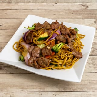 N3. Beef Lo Mein