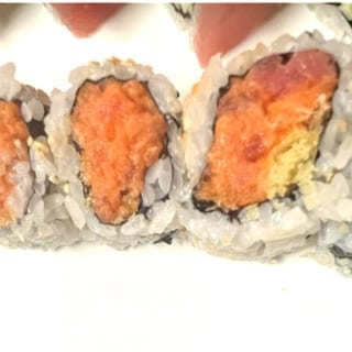 Spicy Tuna Sushi Roll