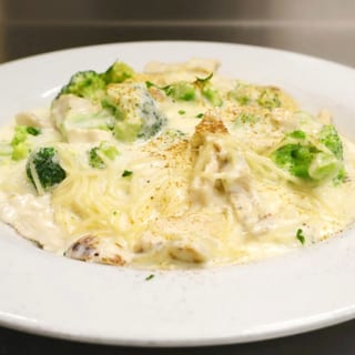 Chicken Con Broccoli