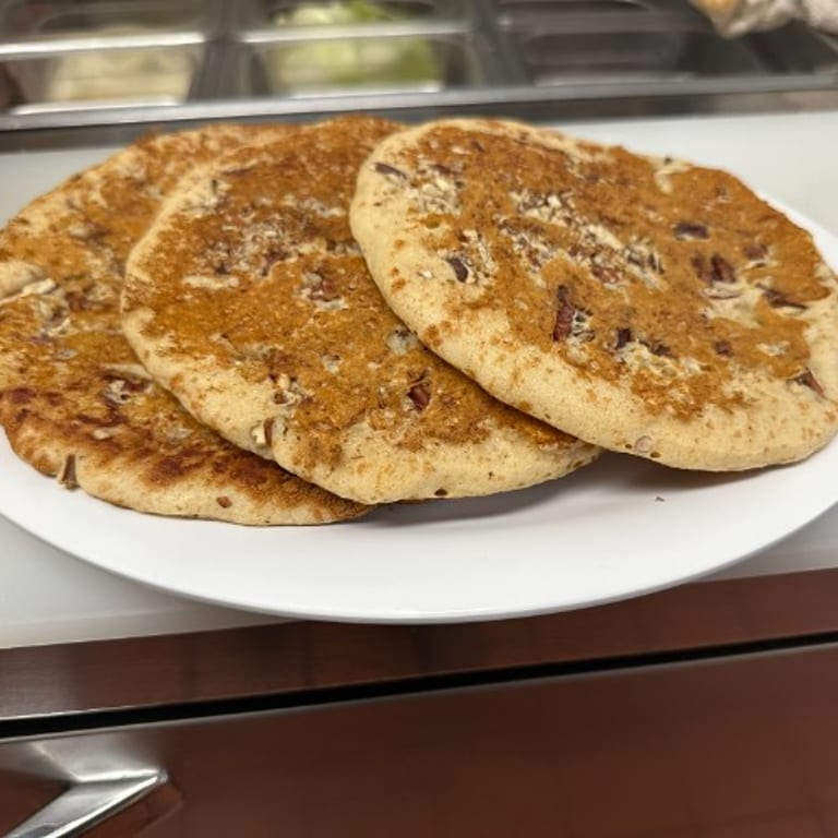 Classic Club Sandwiches: A Diner Favorite