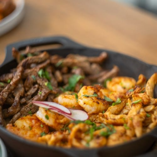 ANY 3) FAJITAS (COMBO.