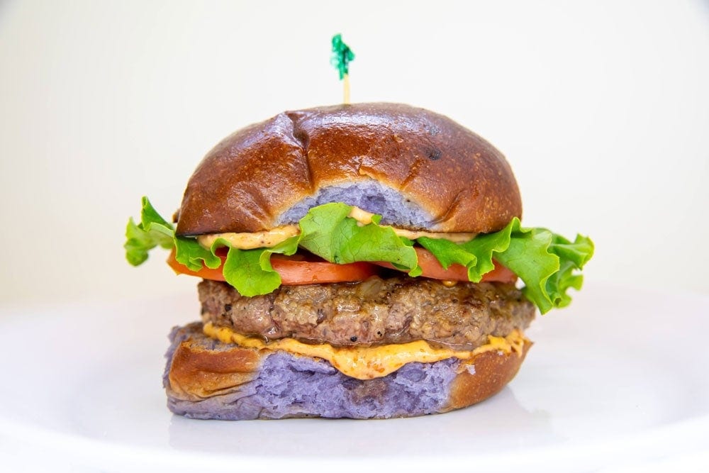 Da-Kine Classic Cheeseburger.