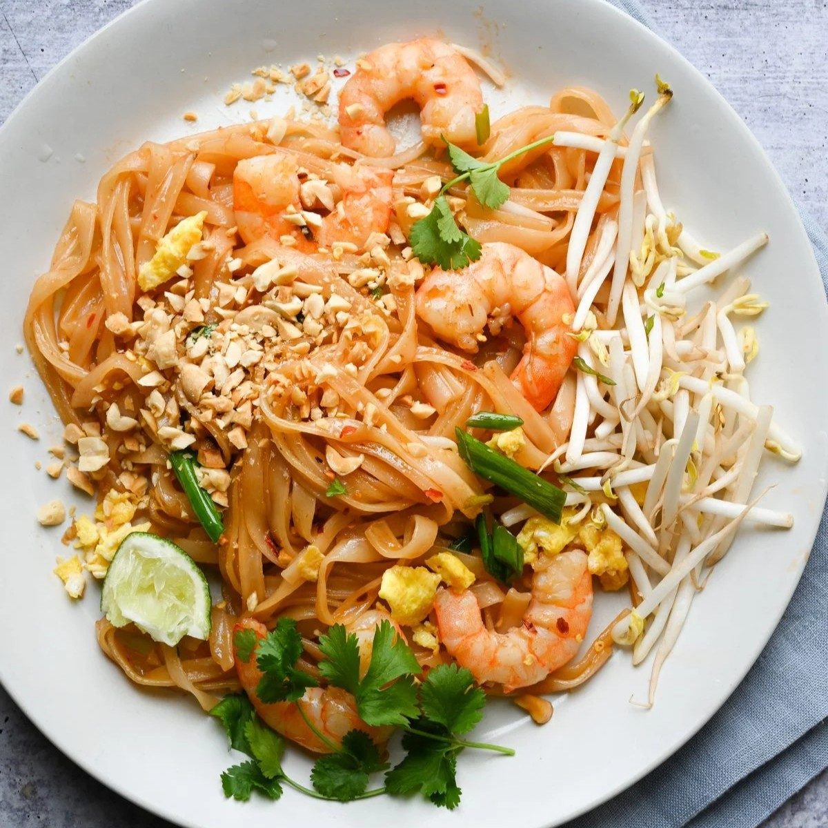 PAD THAI.