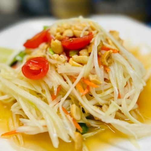 Green Papaya Salad (Som-Tum).